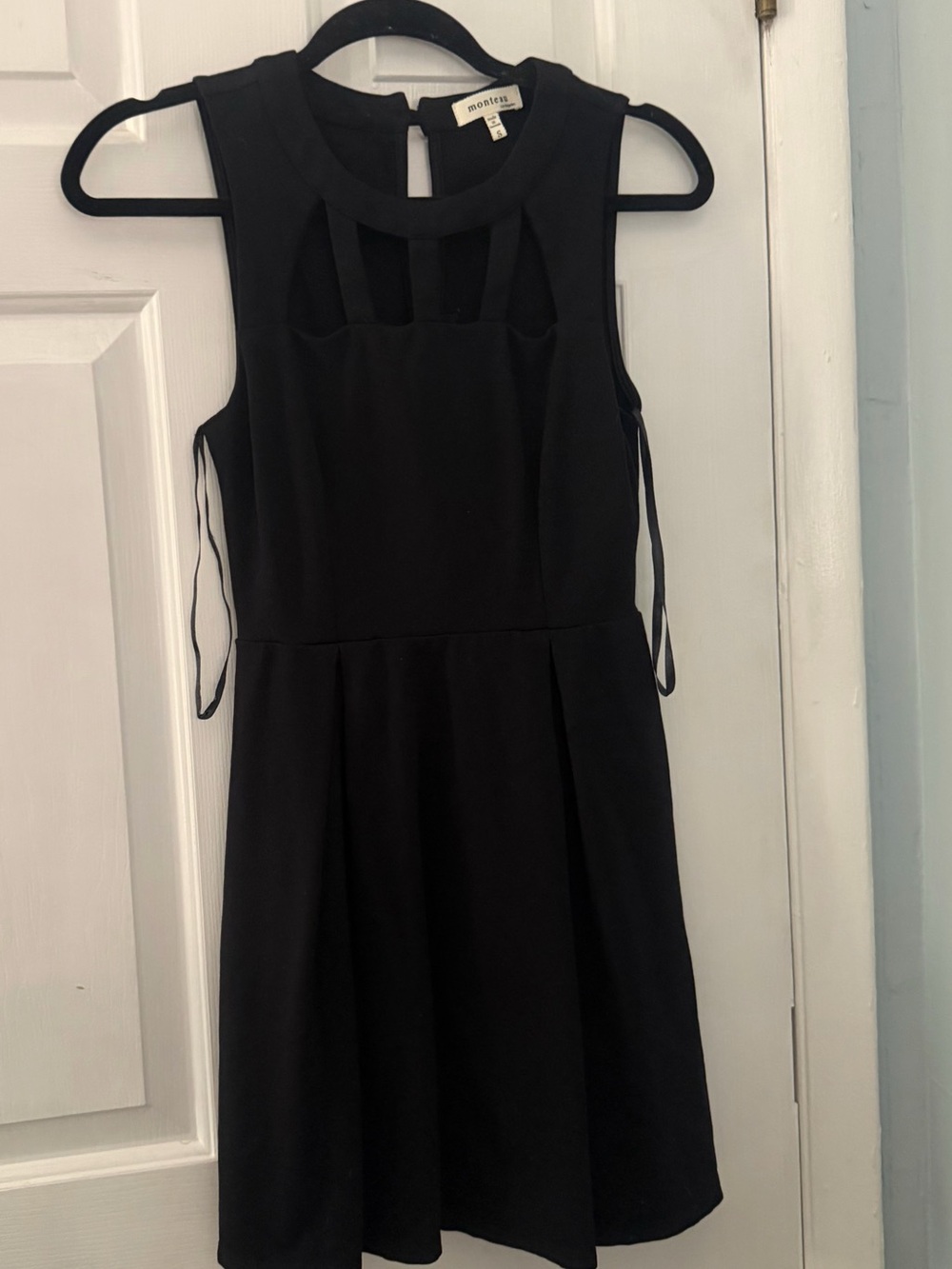 Monteau S Black Cage Neck Cutout Fit & Flare Sleeveless Dress
